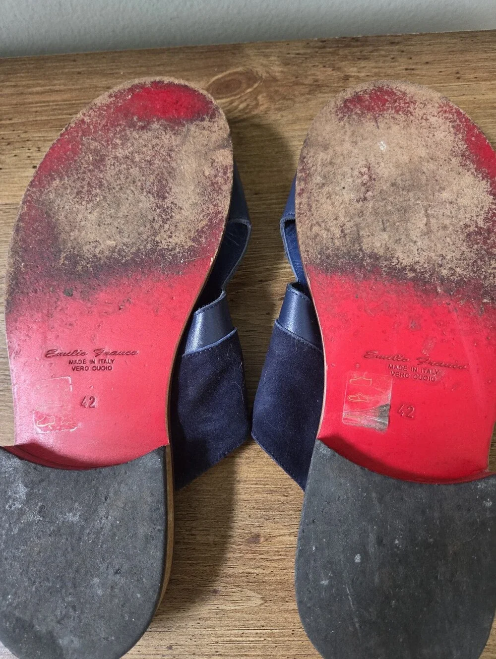 Rare & Unique Emilio Franco Italian Navy Leather Lion Medallion Mule Sandals